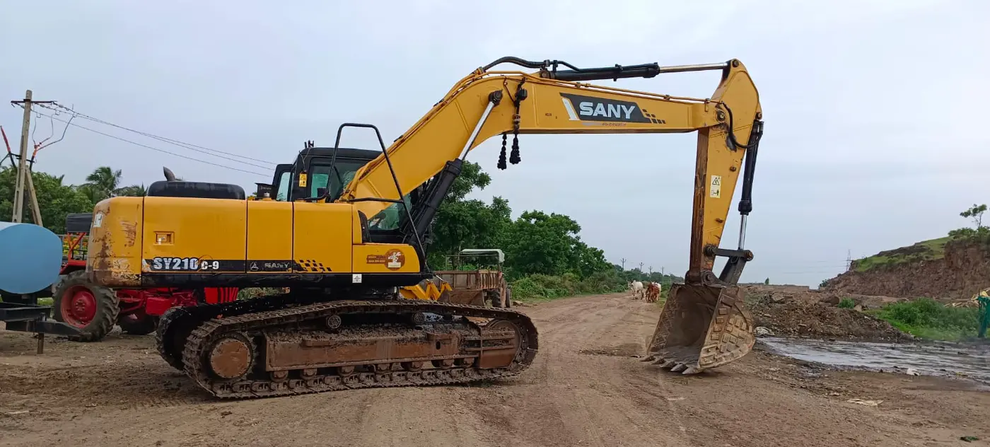 Meera Logistics excavator machine for earthwork